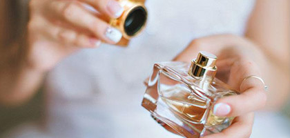 گروه عطر روحانی ، بهترین عطر فروشی مشهد ، بهترین عطرهای مردانه ، بهترین عطرهای زنانه ، عطر و ادکلن