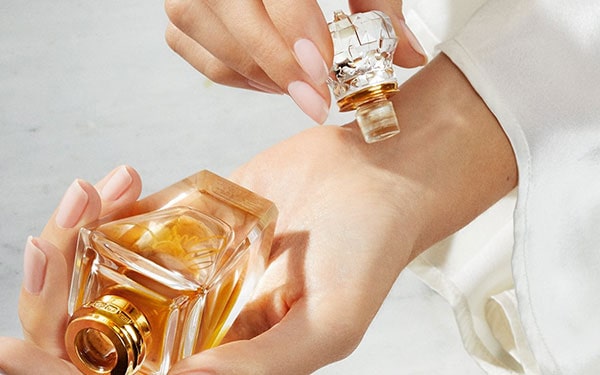 گروه عطر روحانی ، بهترین عطر فروشی مشهد ، بهترین عطرهای مردانه ، بهترین عطرهای زنانه ، عطر و ادکلن