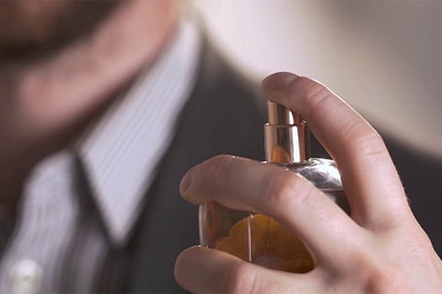 گروه عطر روحانی ، بهترین عطر فروشی مشهد ، بهترین عطرهای مردانه ، بهترین عطرهای زنانه ، عطر و ادکلن